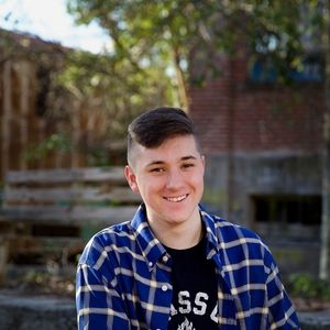 Meet your Posher, Cameron